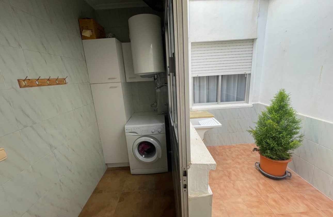 Revente - Villa -
San Miguel de Salinas - Inland