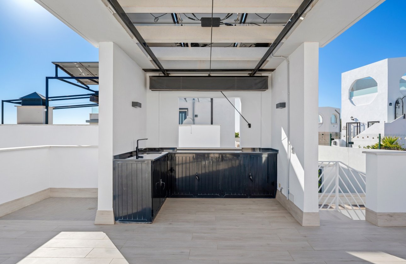 Revente - Villa -
San Miguel de Salinas - Inland