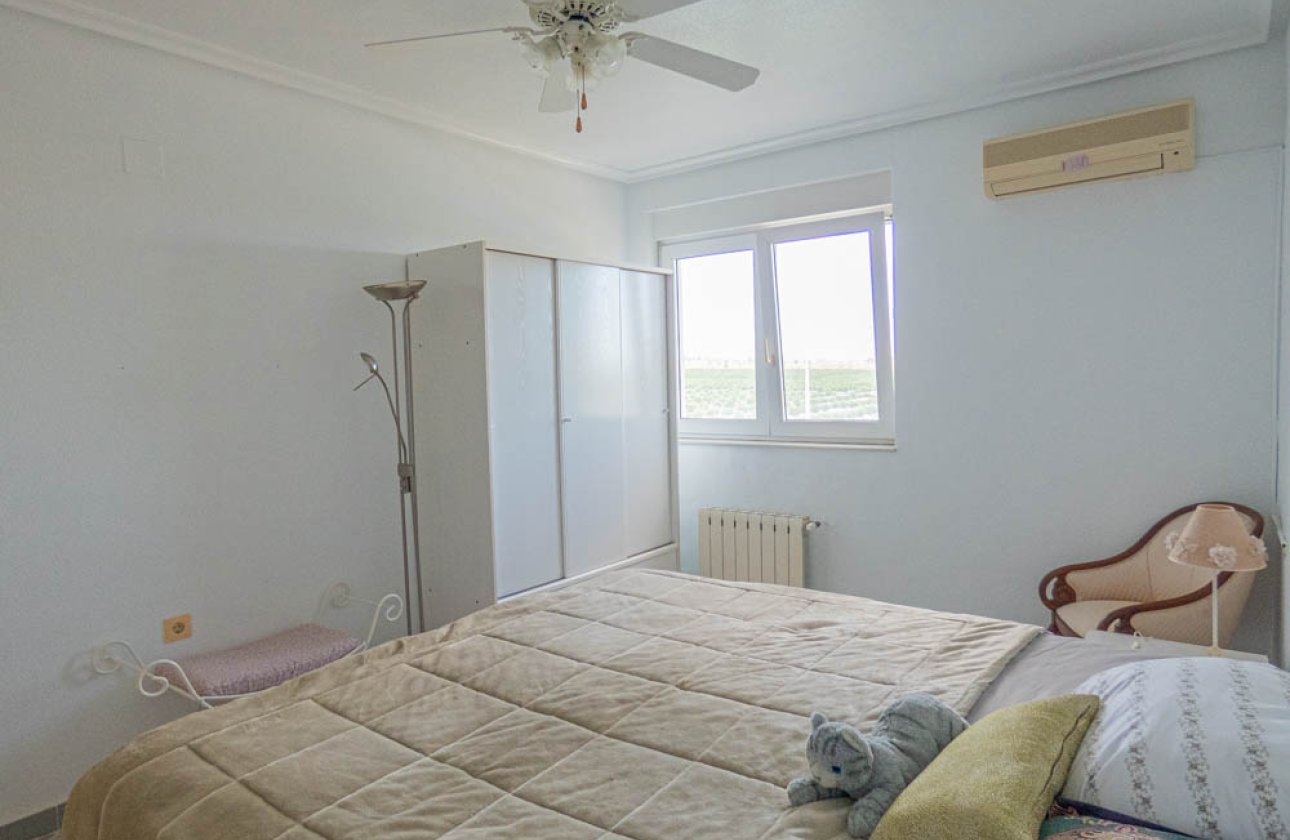 Revente - Villa -
San Miguel de Salinas - Inland