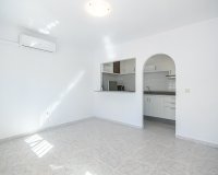 Revente - Villa -
San Miguel de Salinas - Inland