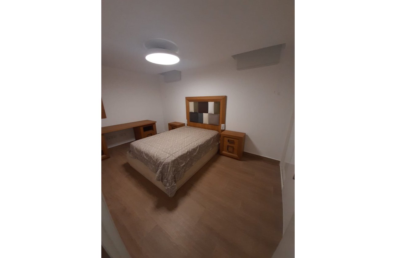 Revente - Villa -
San Miguel de Salinas - Inland