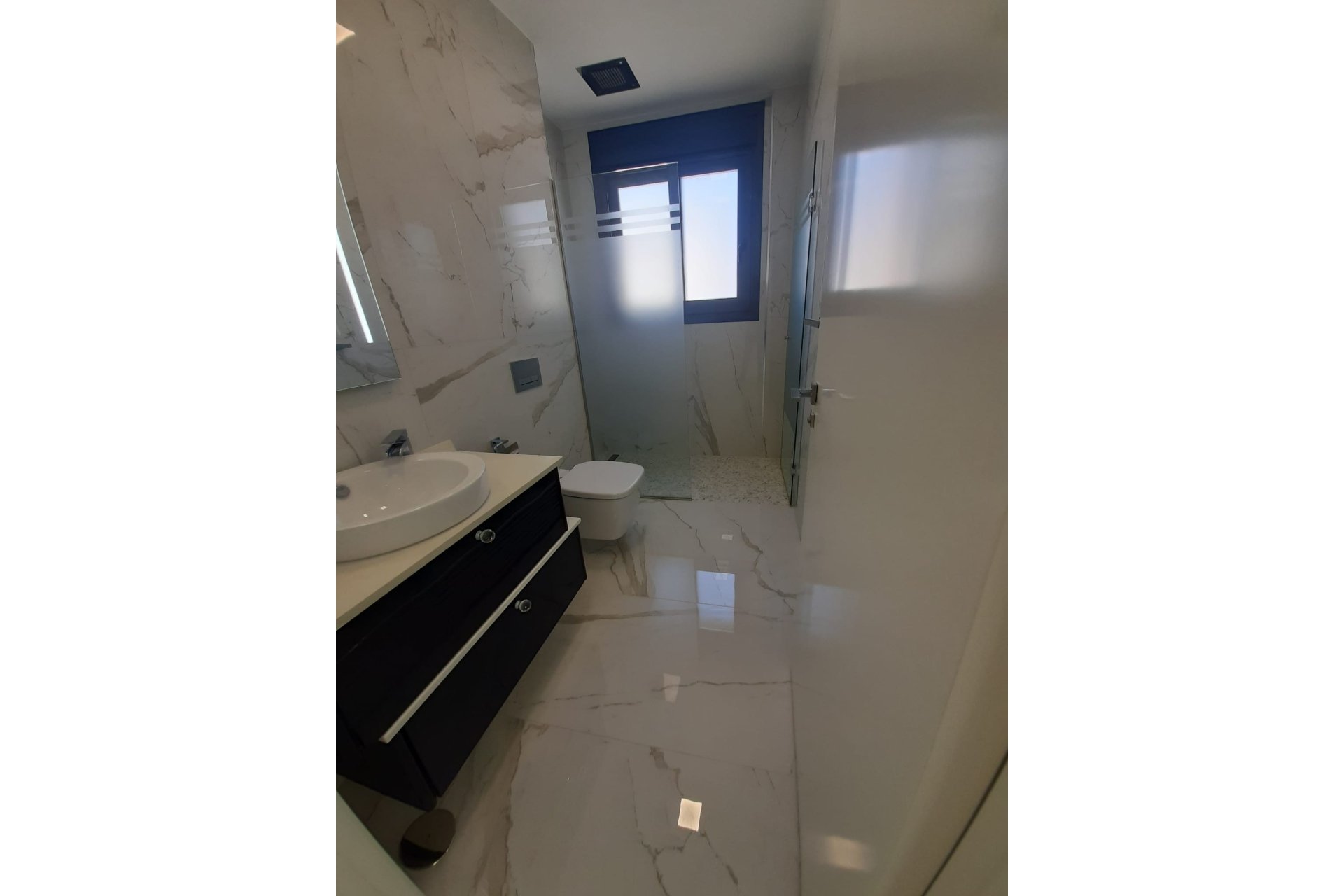 Revente - Villa -
San Miguel de Salinas - Inland