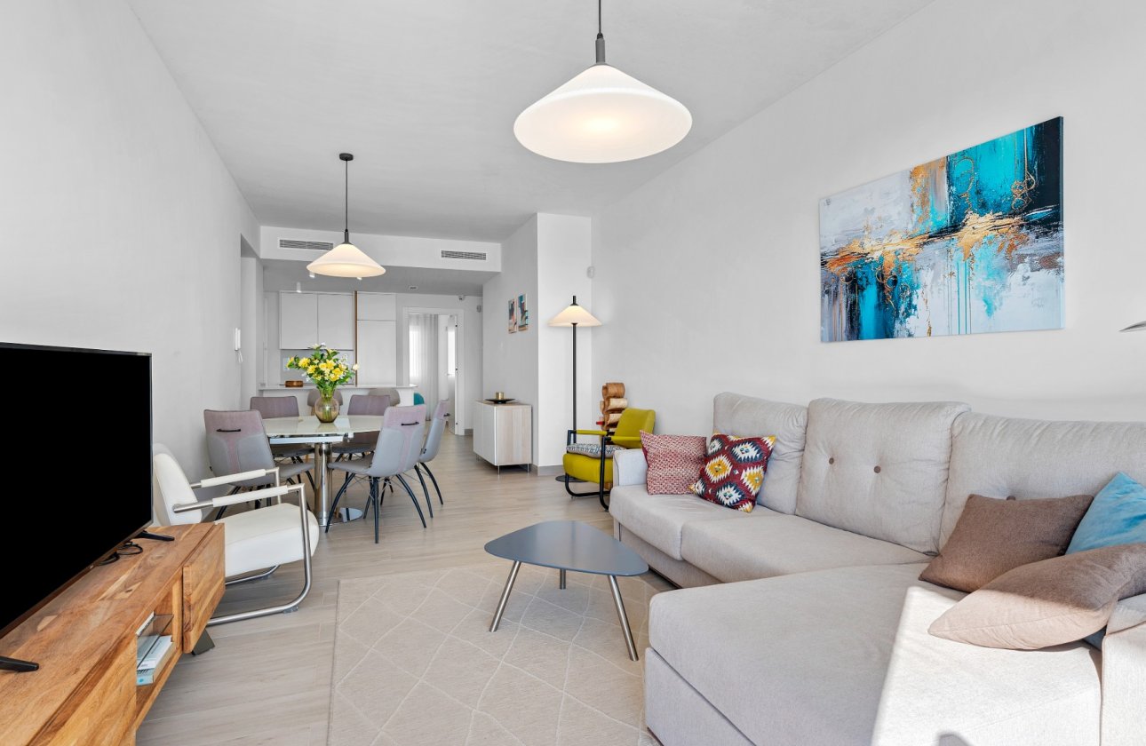 Revente - Villa -
San Miguel de Salinas - Inland