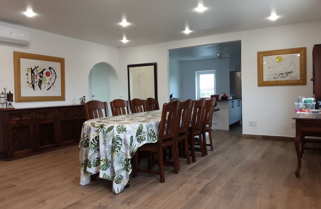 Revente - Villa -
San Miguel de Salinas - Inland