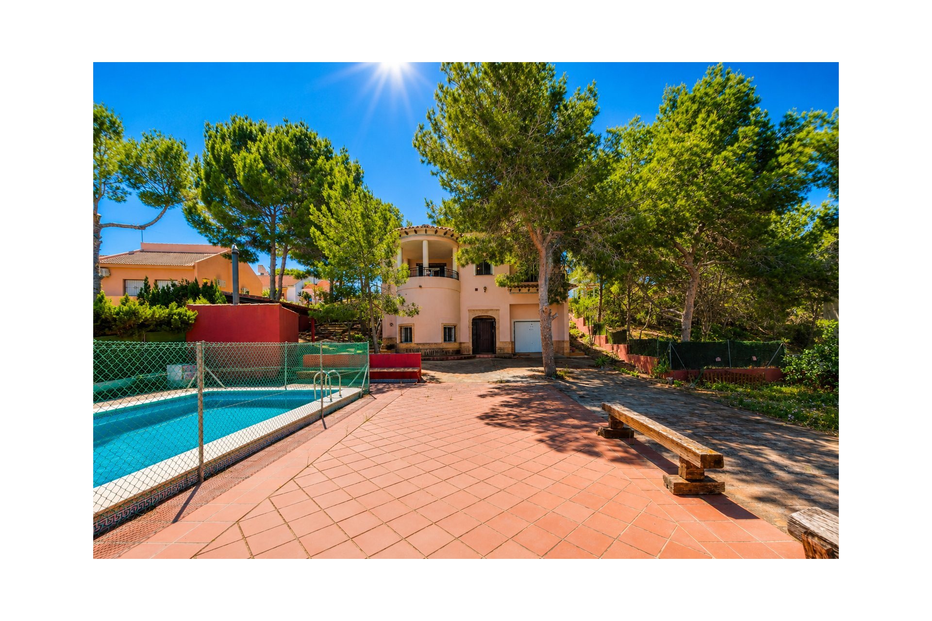 Revente - Villa -
San Miguel de Salinas - Inland