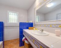 Revente - Villa -
San Miguel de Salinas - Inland