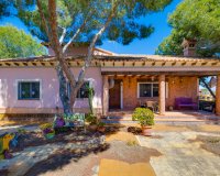 Revente - Villa -
San Miguel de Salinas - Inland