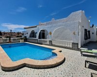 Revente - Villa -
San Miguel de Salinas - Inland