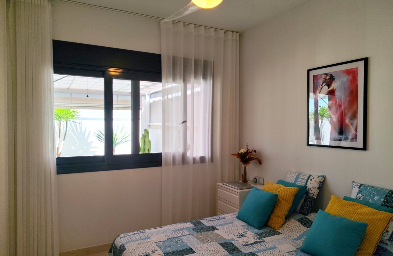Revente - Villa -
San Miguel de Salinas - Inland