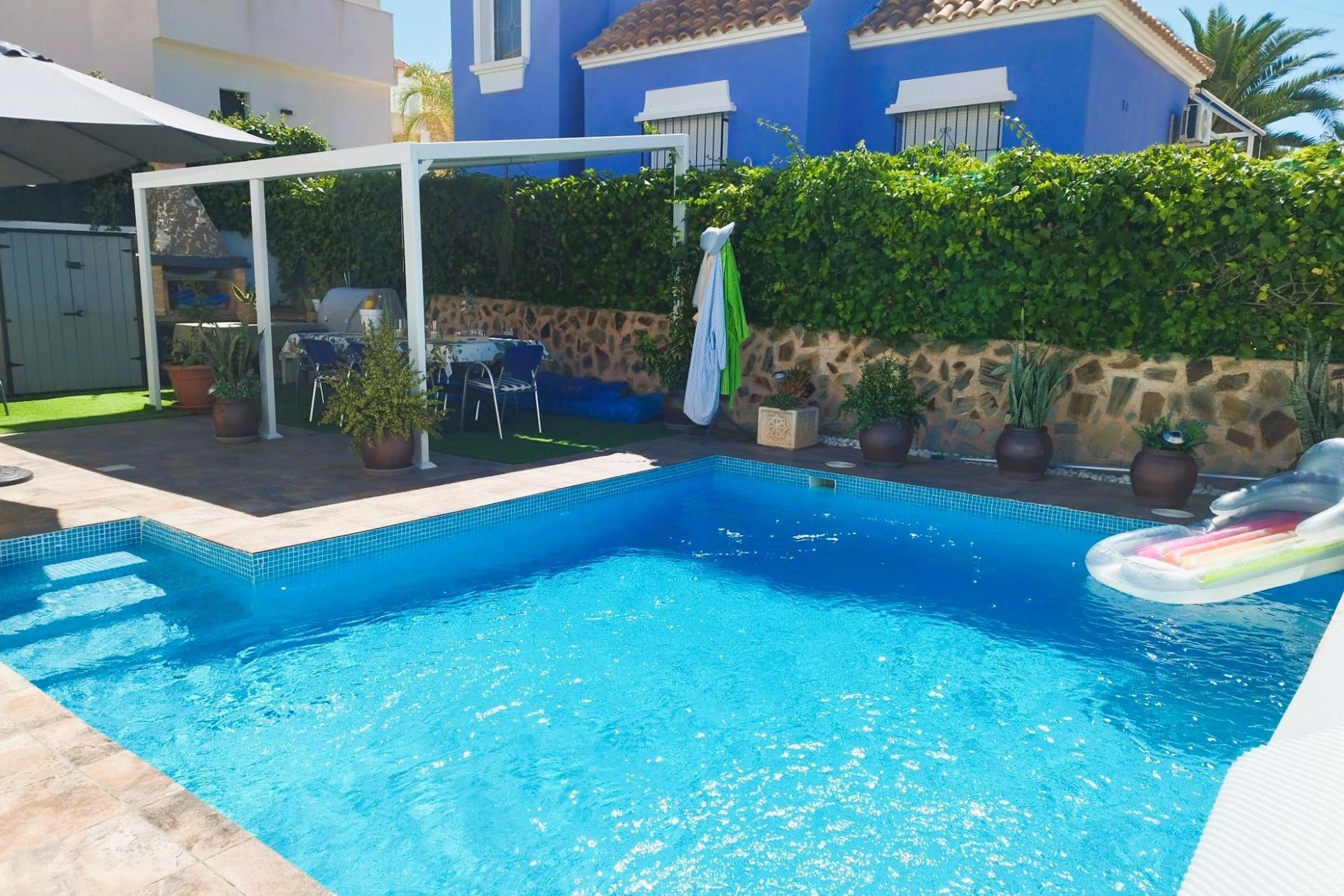 Revente - Villa -
San Miguel de Salinas - Inland
