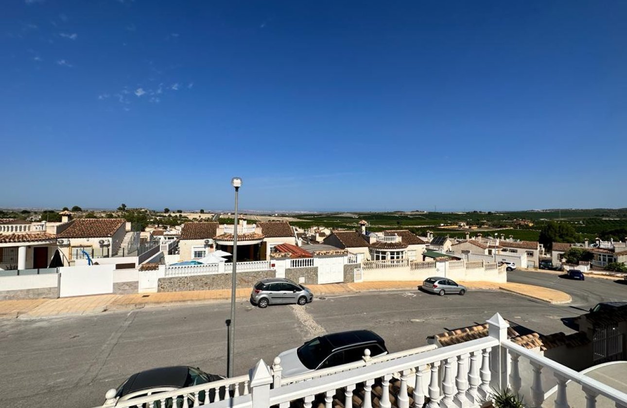 Revente - Villa -
San Miguel de Salinas - Inland