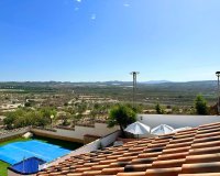 Revente - Villa -
San Miguel de Salinas - Inland