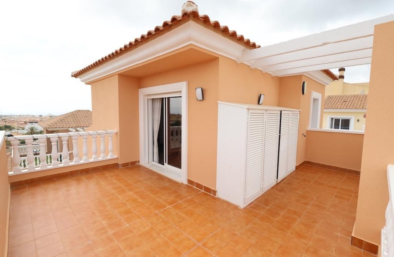 Revente - Villa -
San Miguel de Salinas - Inland