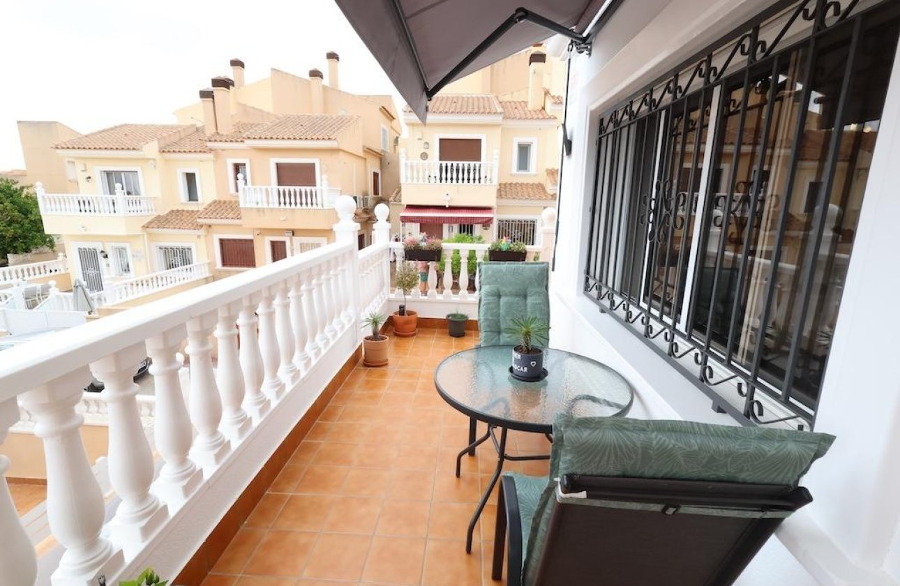 Revente - Villa -
San Miguel de Salinas - Inland