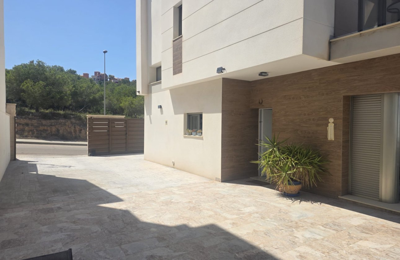 Revente - Villa -
San Miguel de Salinas - Inland