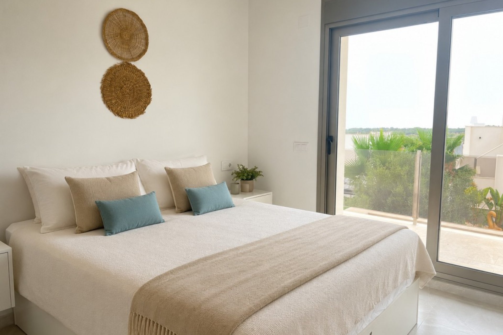 Revente - Villa -
San Miguel de Salinas - Inland