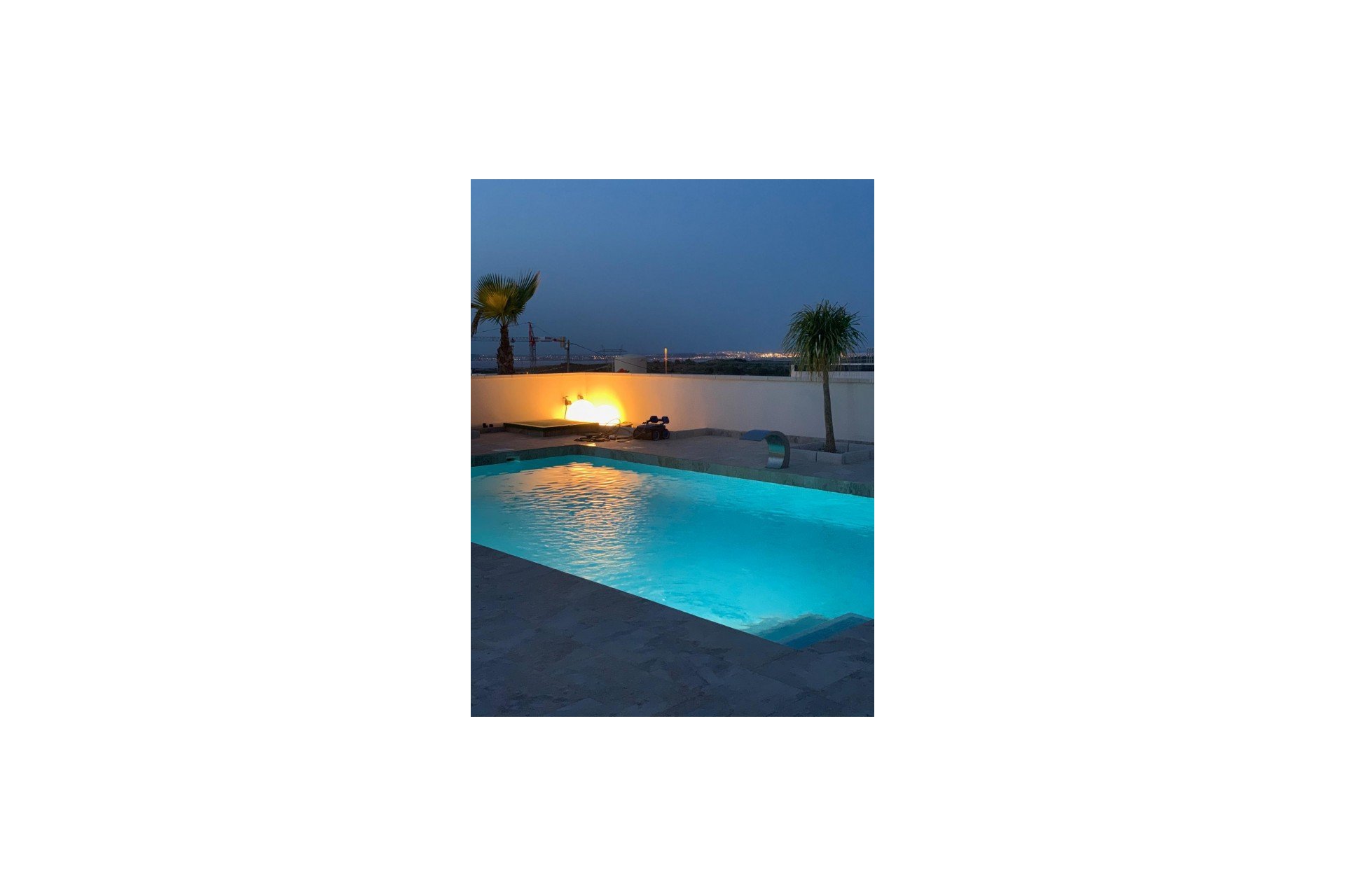 Revente - Villa -
San Miguel de Salinas - Inland