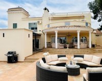 Revente - Villa -
San Miguel de Salinas - Inland