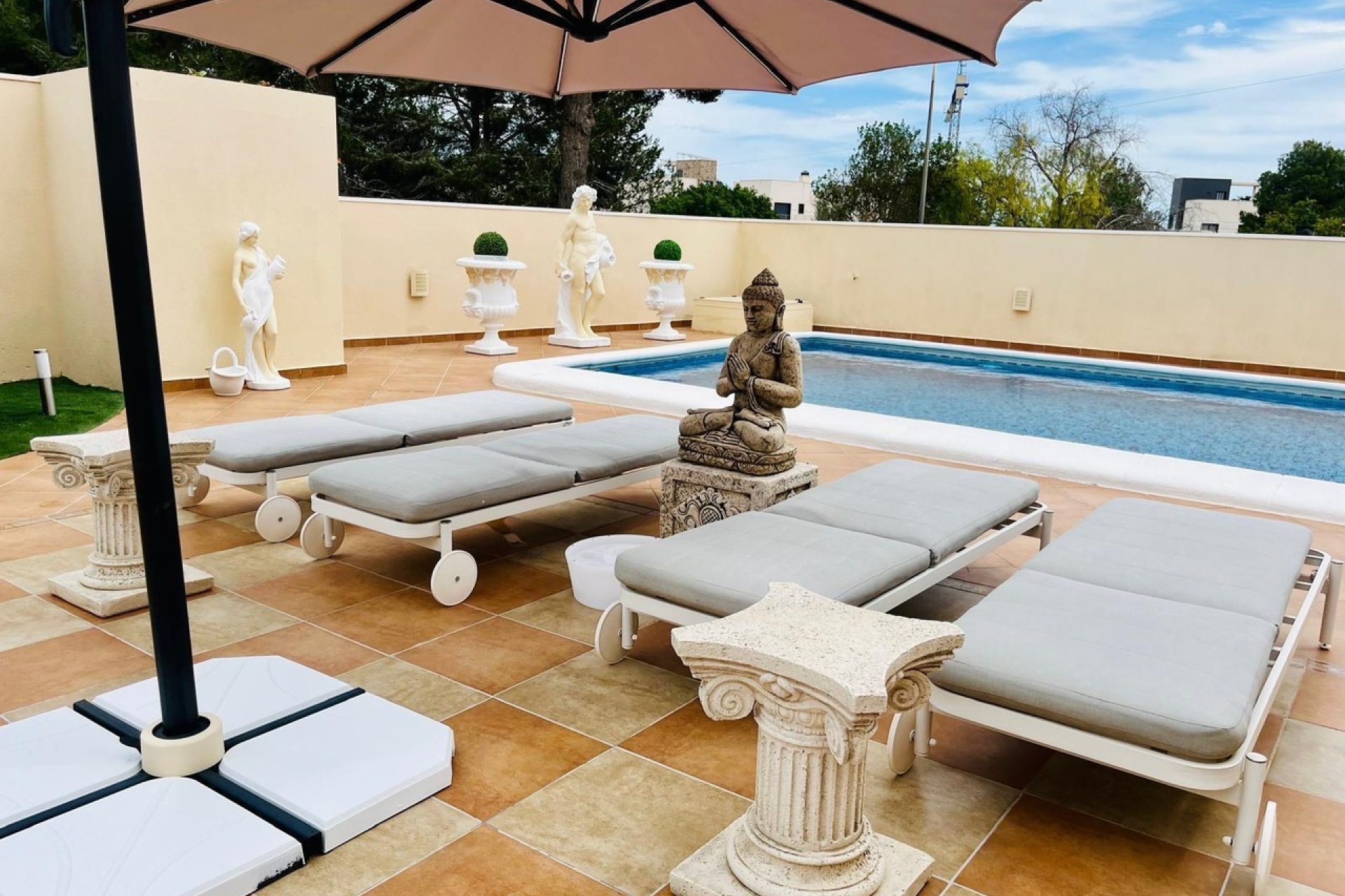 Revente - Villa -
San Miguel de Salinas - Inland