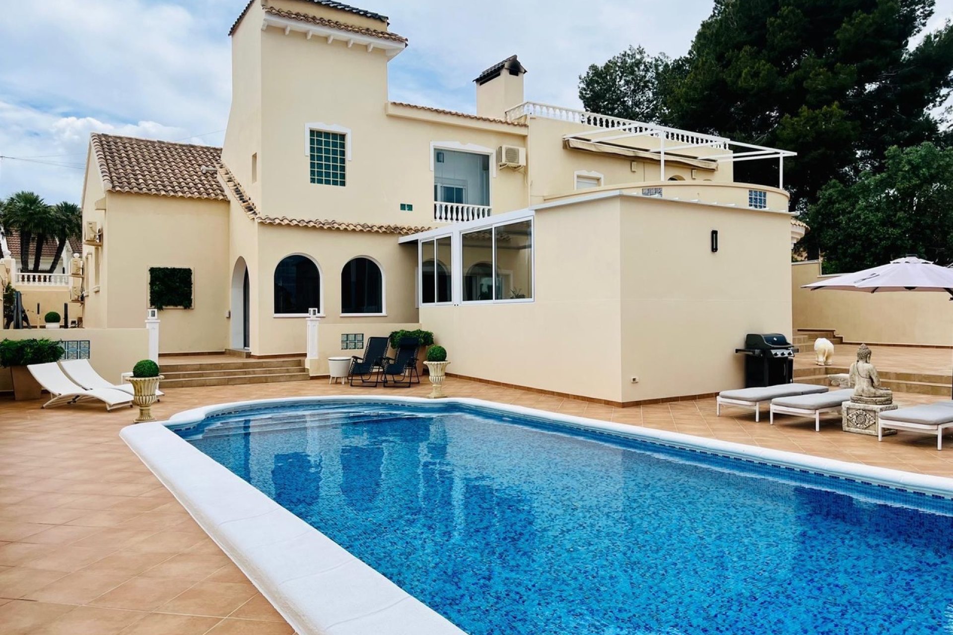 Revente - Villa -
San Miguel de Salinas - Inland