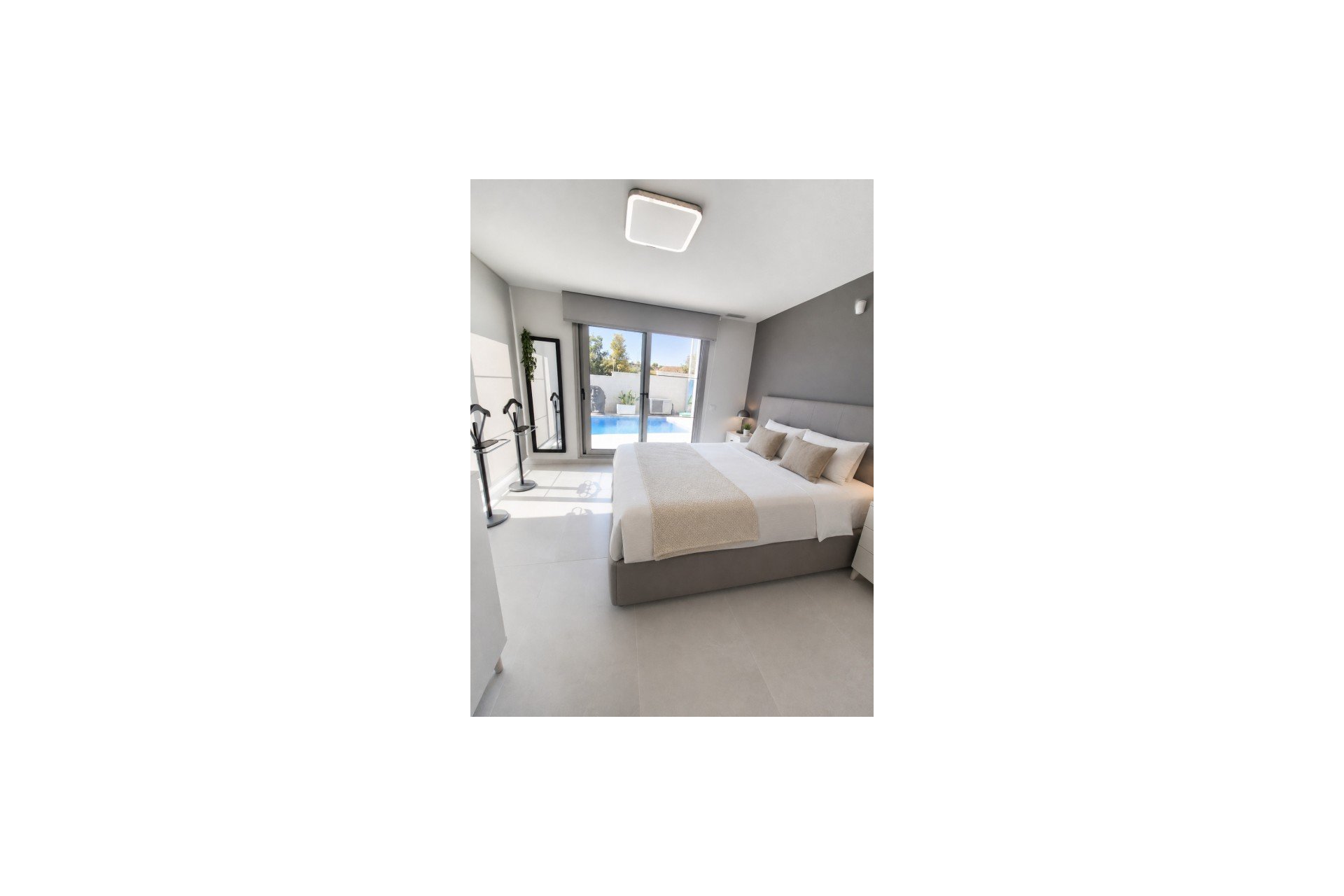 Revente - Villa -
San Miguel de Salinas - Inland