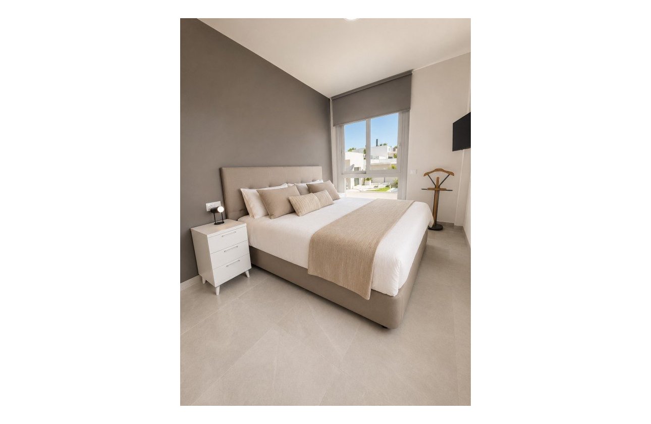 Revente - Villa -
San Miguel de Salinas - Inland