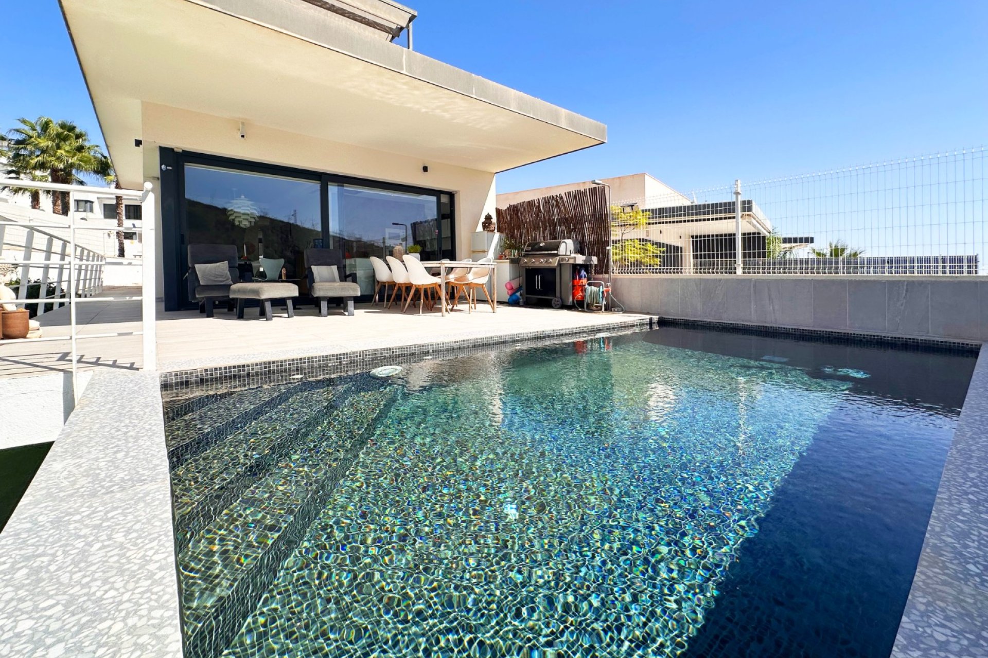 Revente - Villa -
San Miguel de Salinas - Inland