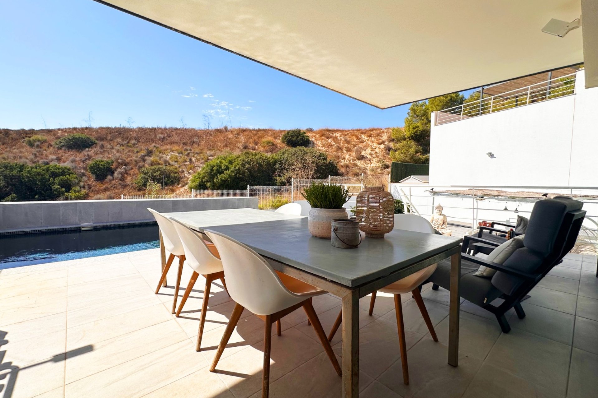 Revente - Villa -
San Miguel de Salinas - Inland