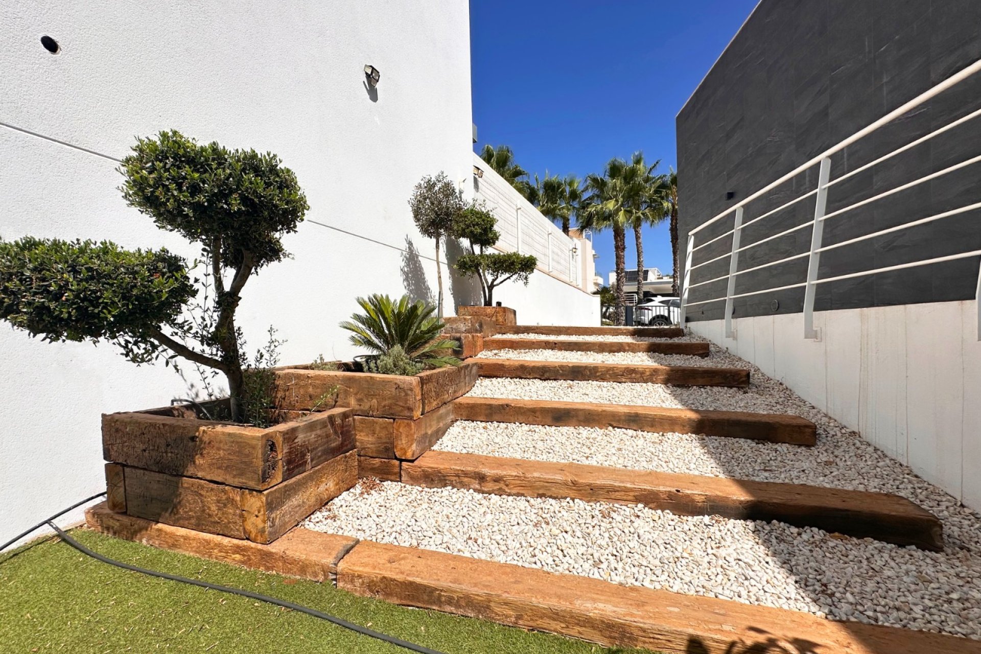 Revente - Villa -
San Miguel de Salinas - Inland