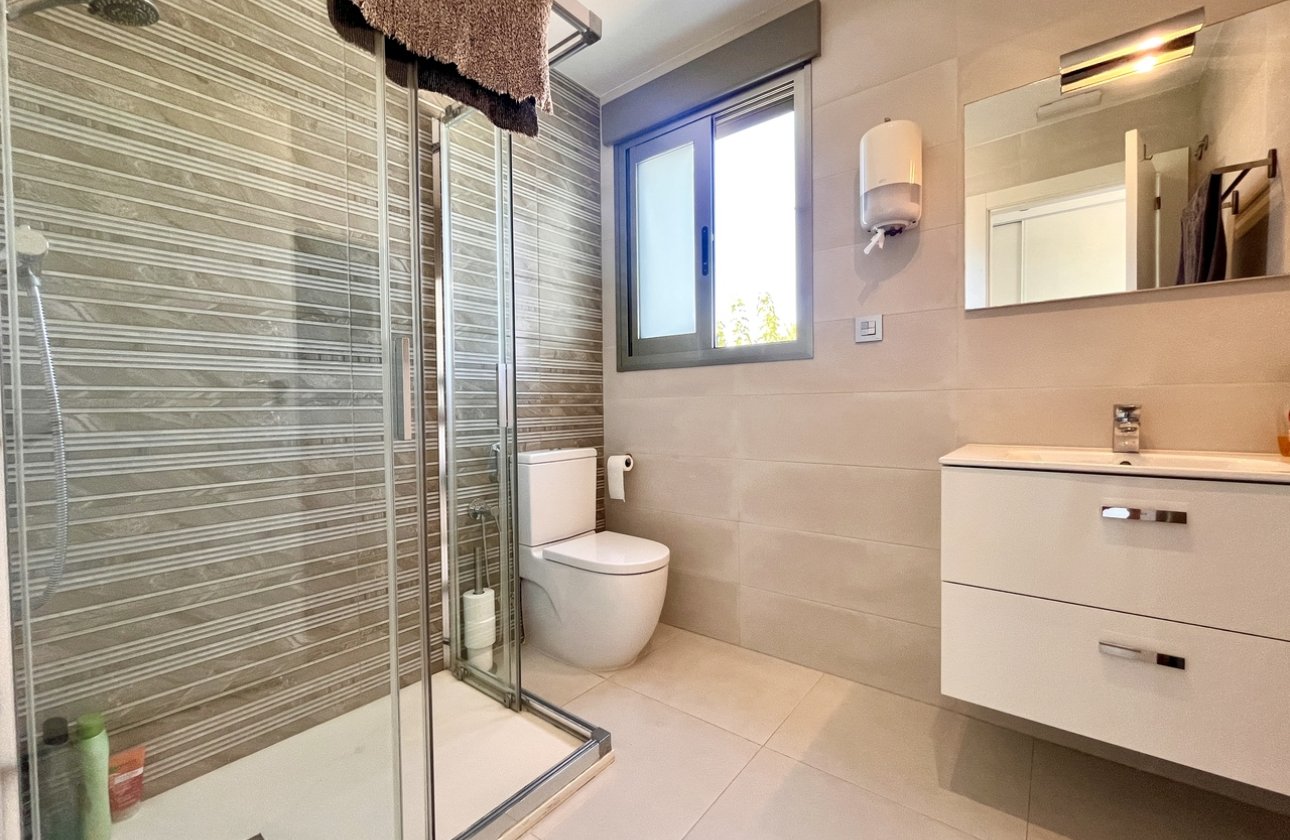 Revente - Villa -
Torre de la Horadada - Costa Blanca