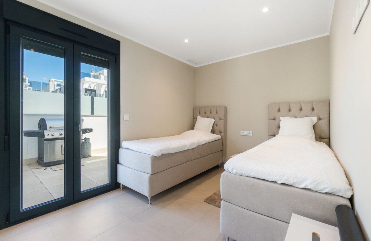 Revente - Villa -
Torre de la Horadada - Costa Blanca