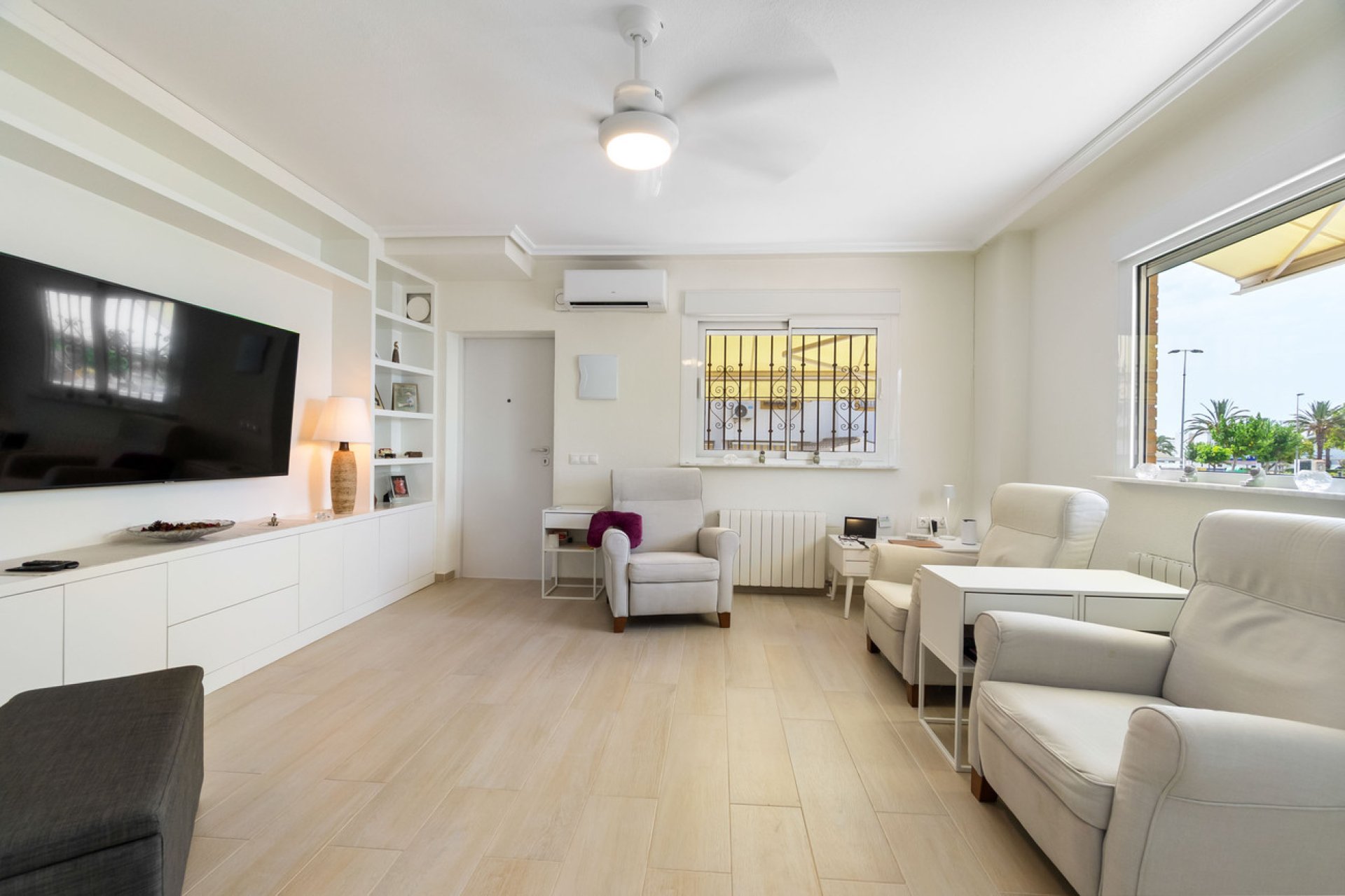 Revente - Villa -
Torre de la Horadada - Costa Blanca