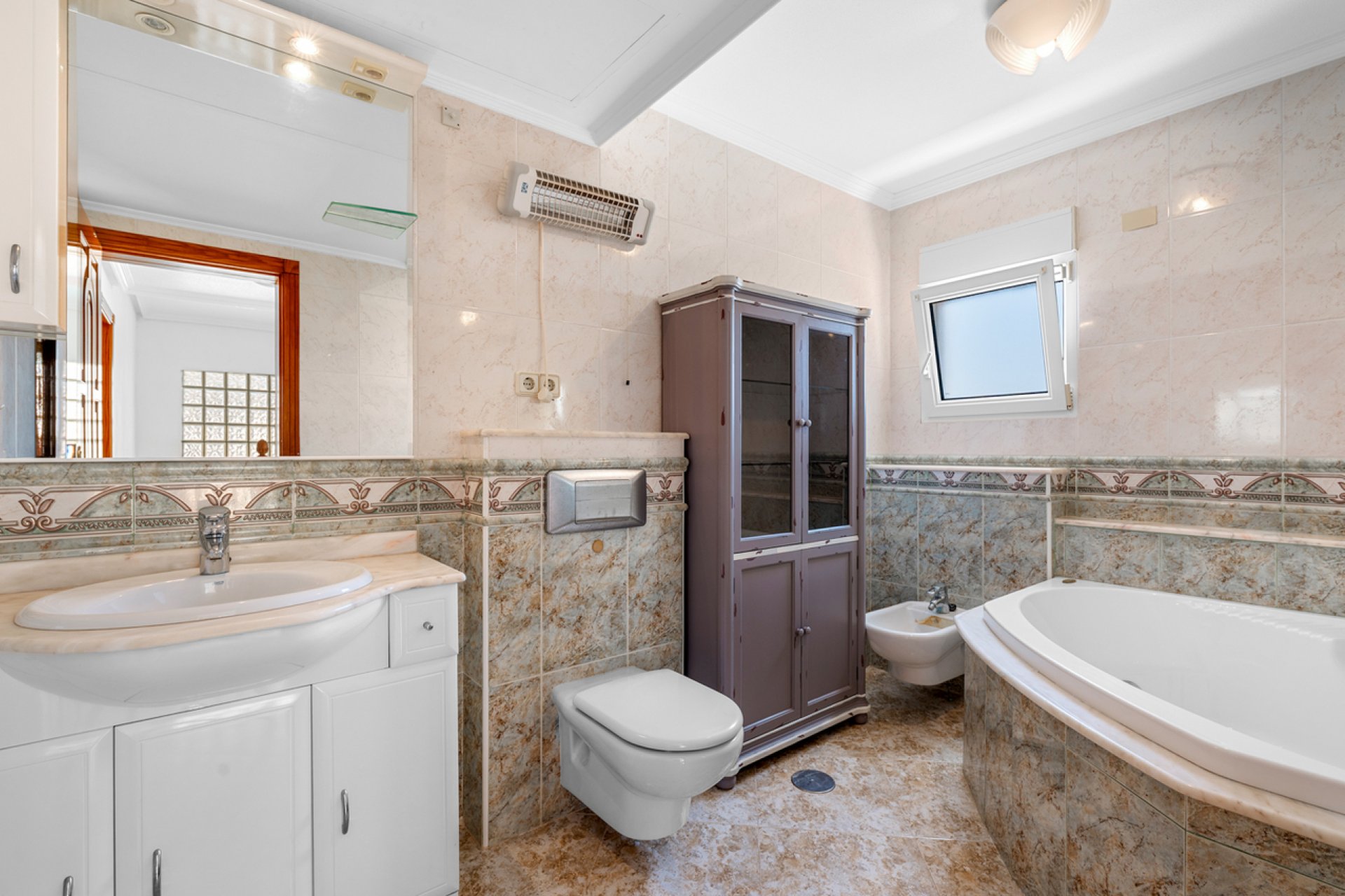 Revente - Villa -
Torre de la Horadada - Costa Blanca