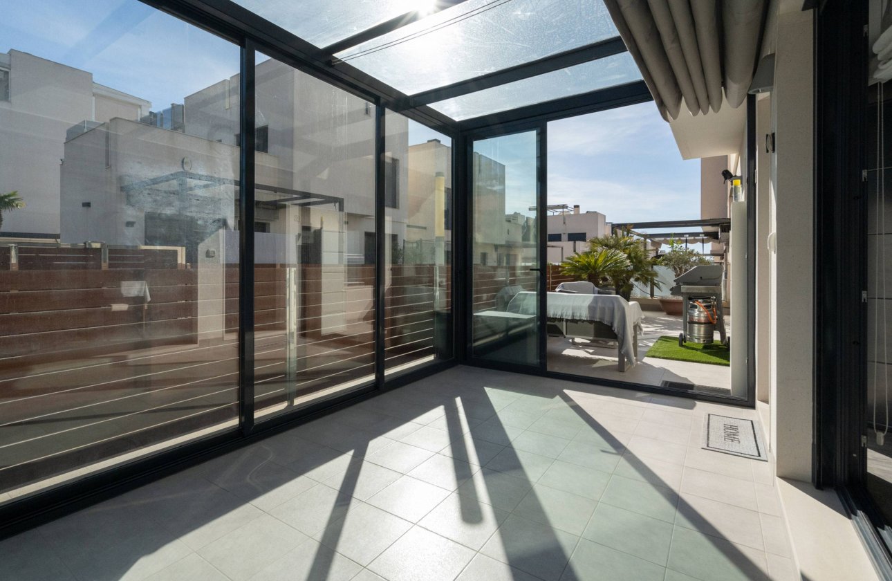 Revente - Villa -
Torrevieja - Aguas Nuevas 2