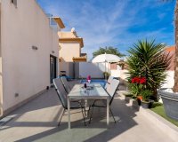 Revente - Villa -
Torrevieja - Aguas Nuevas 2