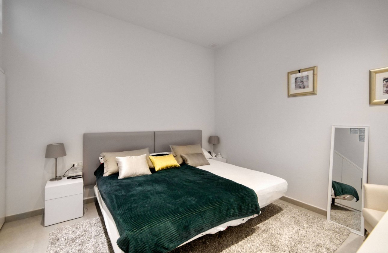 Revente - Villa -
Torrevieja - Aguas Nuevas 2