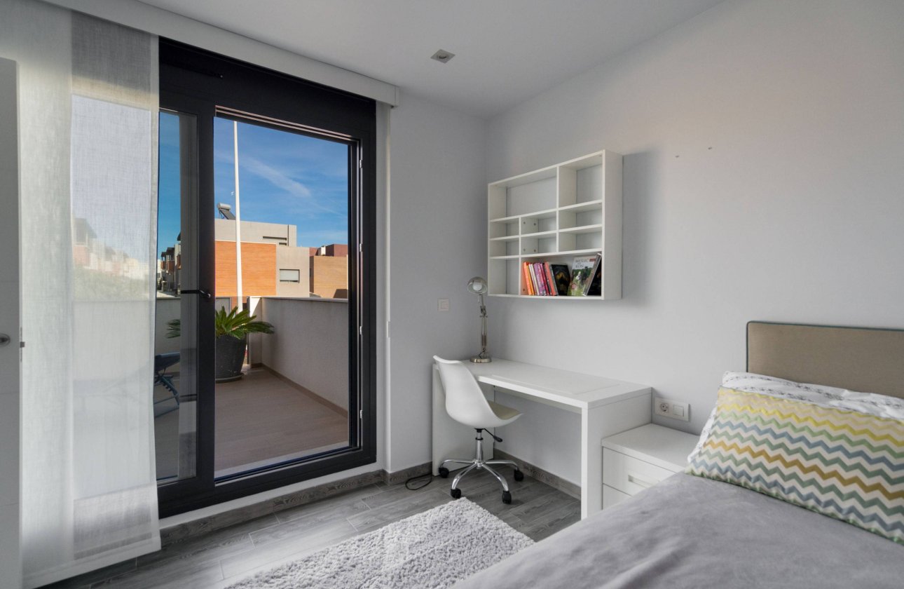 Revente - Villa -
Torrevieja - Aguas Nuevas 2