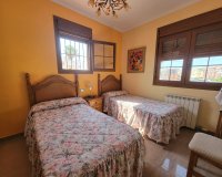 Revente - Villa -
Torrevieja - Aguas Nuevas