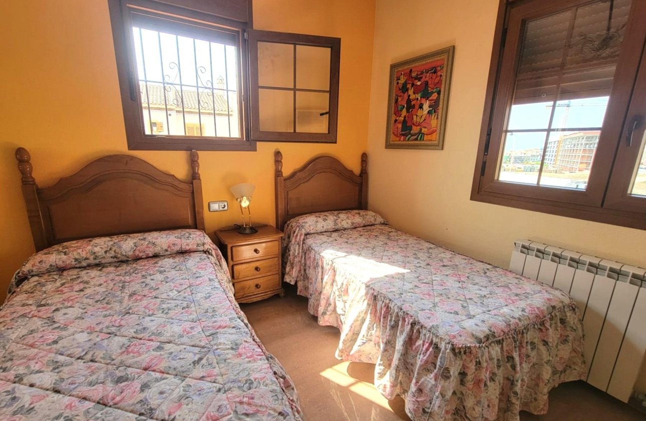 Revente - Villa -
Torrevieja - Aguas Nuevas