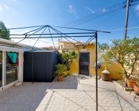 Revente - Villa -
Torrevieja - Aguas Nuevas