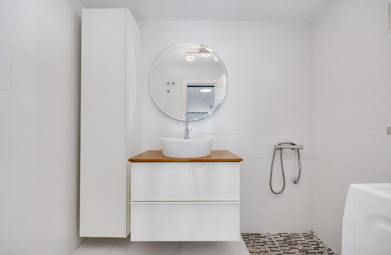 Revente - Villa -
Torrevieja - Aguas Nuevas