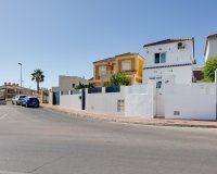 Revente - Villa -
Torrevieja - Aguas Nuevas