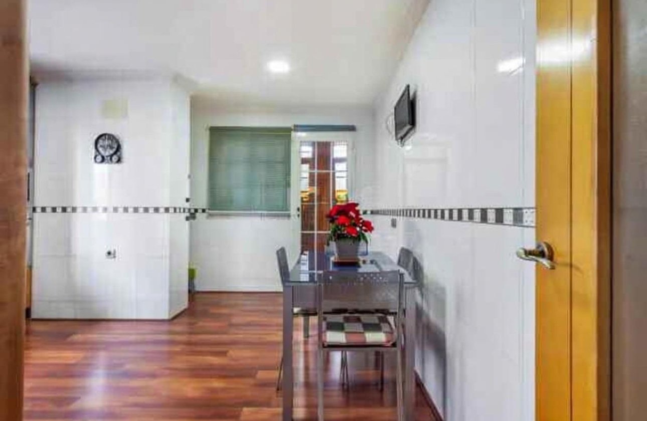 Revente - Villa -
Torrevieja - Aguas Nuevas