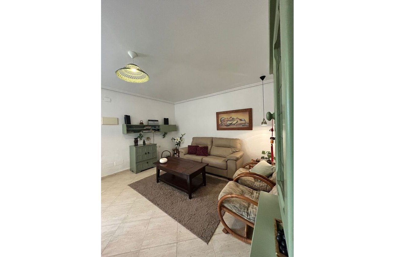 Revente - Villa -
Torrevieja - Aguas Nuevas