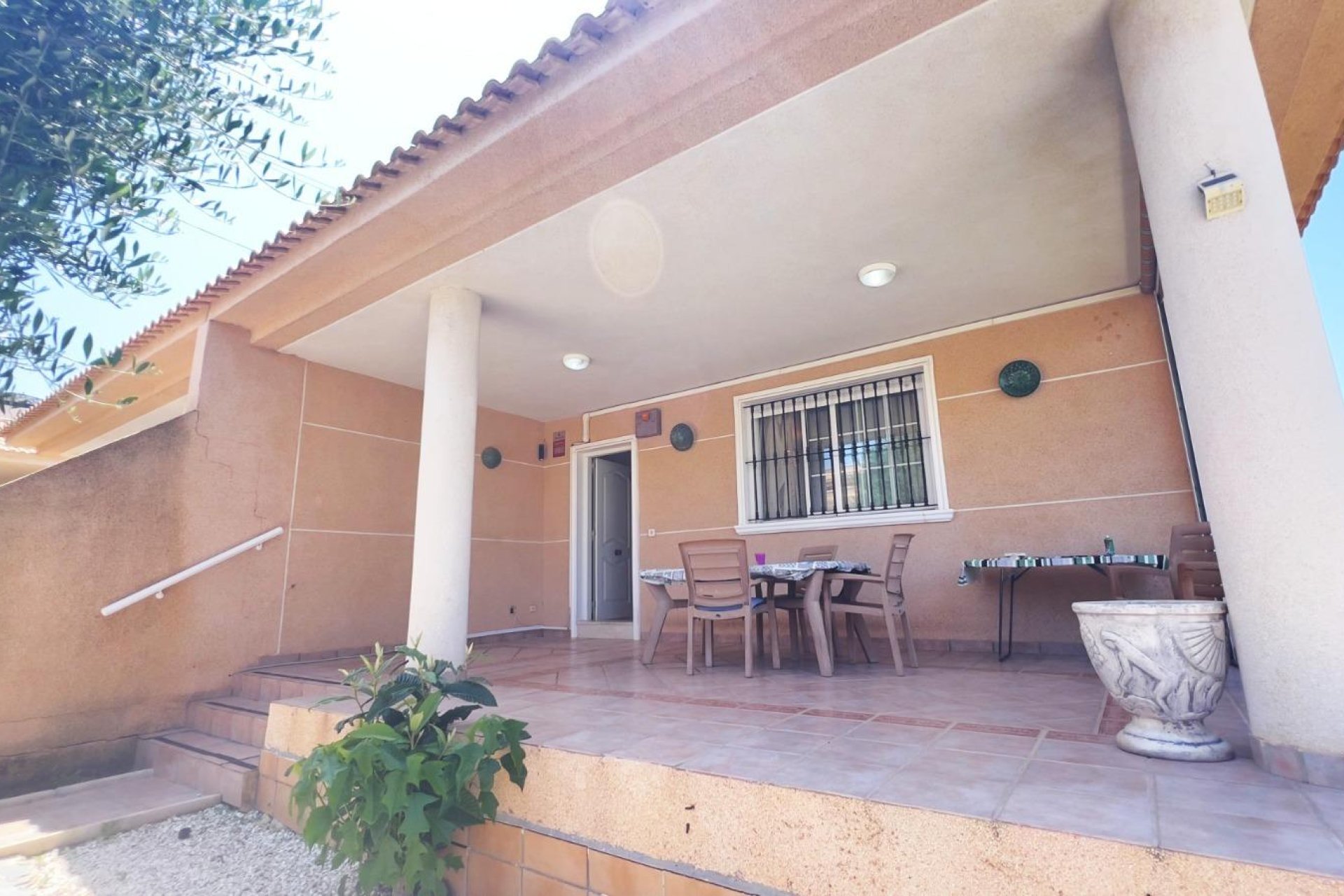 Revente - Villa -
Torrevieja - Aguas Nuevas