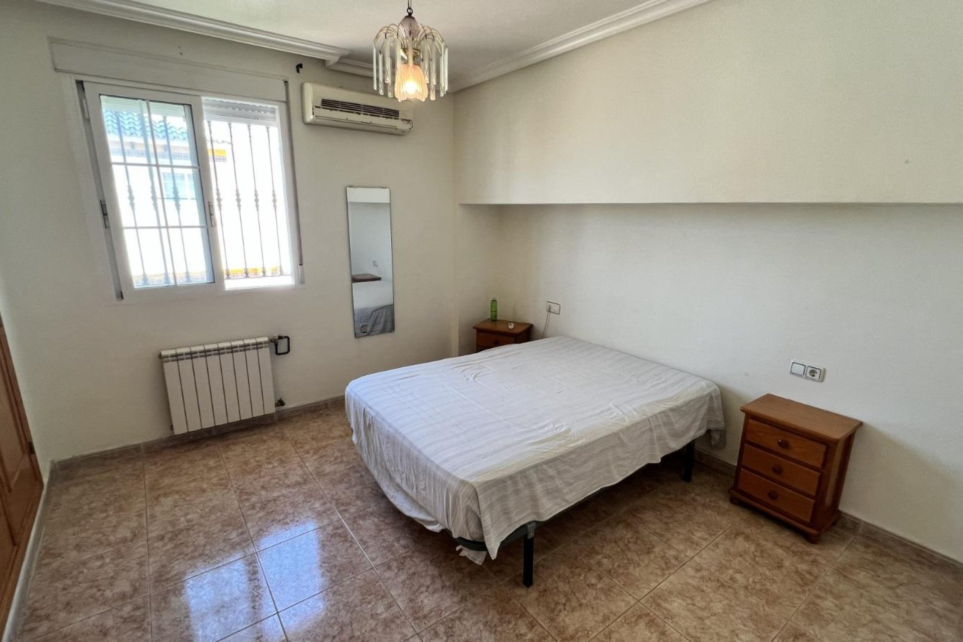 Revente - Villa -
Torrevieja - Aguas Nuevas