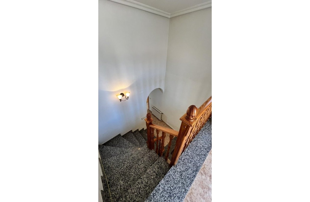 Revente - Villa -
Torrevieja - Aguas Nuevas