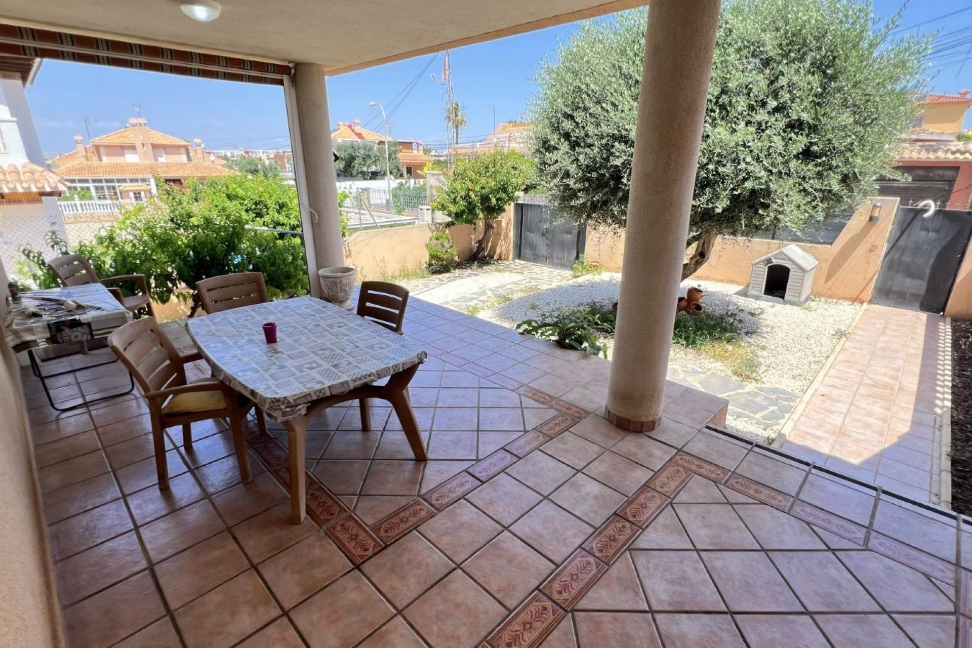 Revente - Villa -
Torrevieja - Aguas Nuevas