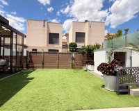 Revente - Villa -
Torrevieja - Aguas Nuevas