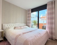 Revente - Villa -
Torrevieja - Aguas Nuevas